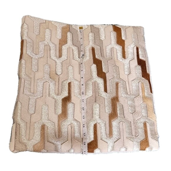 Callisto Home Style - Decorative Pillow Cover 17” x 17” Genuine Cowhide- EUC - Picture 3 of 12